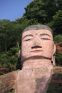 莱山巨人布达旅游石头爬坡地标上帝宗教旅行吸引力悬崖雕像图片