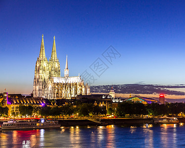 科隆大教堂河莱茵河旅游主场地标城市照明吸引力教会大教堂建筑建筑学背景