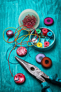 有珠子的手工艺糕点石头运动技能魅力宏观针织制作者工艺女士图片