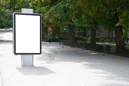 空白的广告牌城市帆布营销灯箱木板宣传路标公告商业海报图片