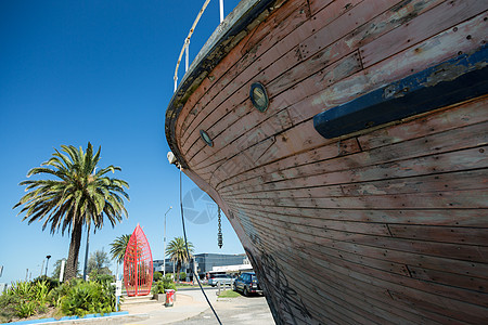 旧木材船弓航海沿海沉船海洋运输支撑海岸线旅行木头船体图片
