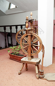 旧旋转轮古董工作车轮工艺工具纺纱棉布技术棉纺厂机械图片