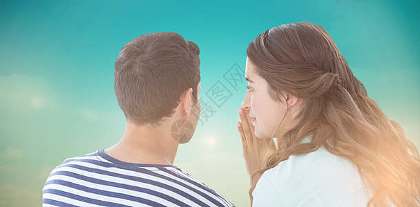 女性向男朋友低声密谈的复合形象男人团结男性夫妻墙纸女士框架八卦蓝色耳语图片