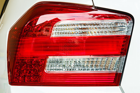 车后灯光大灯运输车辆聚光灯玻璃金属反光板白色技术红色图片