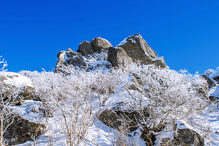 韩国冬季的Seoraksan山图片