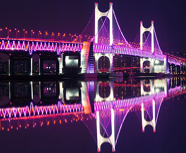 黄安桥和海云台晚上在韩国釜山场景商业天际景观景点夜景城市旅游旅行目的地图片