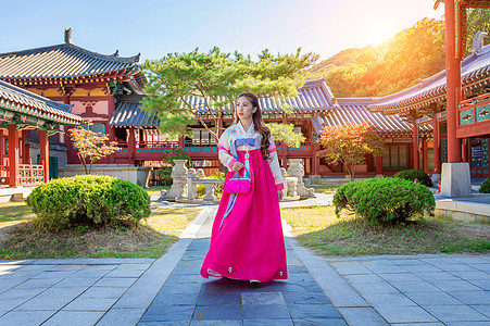 韩国传统服饰 清博中汉博克女人戏服韩服风俗裙子手势问候语女士女性青少年头发背景图片