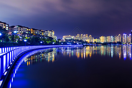 韩国晚上有多彩的桥和城市风景水原半坡活力吸引力喷泉场景旅行景观首都世界图片