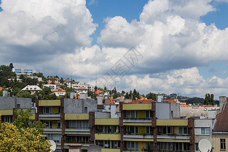 斯洛伐克布拉迪斯拉发住宅区首都房子公寓建筑蓝色建造建筑物中心天空住宅图片