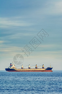 散装货船主海公海血管海景海洋船运航行导航干货船外海背景图片