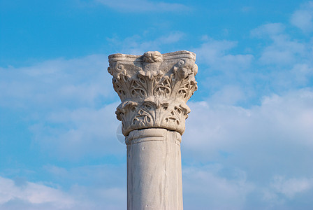 希腊语栏建筑大学首都艺术旅行博物馆寺庙蓝色历史天空背景图片