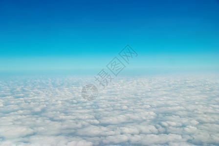 天空和云云地平线飞机自由太阳蓝色运输航班天线天气乐趣图片