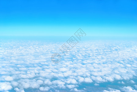 天空和云云假期乐趣天堂气氛自由飞机天气游客运输地平线图片