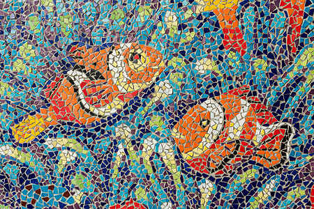 多彩多彩的玻璃混在一起艺术形状鱼和抽象墙壁背格正方形石头装饰改造绘画岩石墙纸造型地板混合物图片