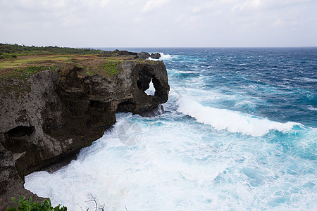 日本冲绳曼扎莫角太阳土地风景地标编队岩石地质学海景悬崖海洋图片