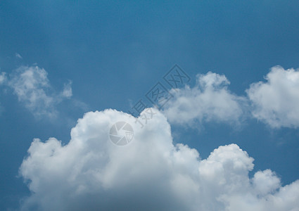 云天臭氧云景积雨晴天场景阳光天堂天空气候蓝色图片