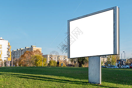 空白的广告牌海报背景  模拟商业建筑广告人行道地板电子城市娱乐场景营销图片