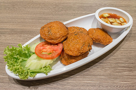 泰国油炸鱼粉球 泰国风格鱼饼食物美食午餐辣椒海鲜小吃蛋糕香料文化菜单图片