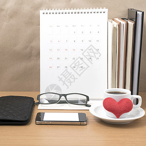 桌面 带电话的咖啡 书本堆叠 wallet heart 眼镜电脑笔记日历工作商业记事本文档桌子职场空白图片