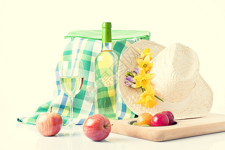 野菜篮子和食物庆典酒精瓶子生活饮料午餐野餐酒杯派对水果图片