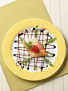 鱼头鱼细雨海鲜白鱼沙拉香醋火箭食物美食料理盘子图片