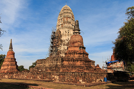 Ayutthaya王国国王二世的塔塔 称为拉特布拉纳庙当地称精神文化佛塔旅游历史建筑学宗教宝塔火葬遗产图片