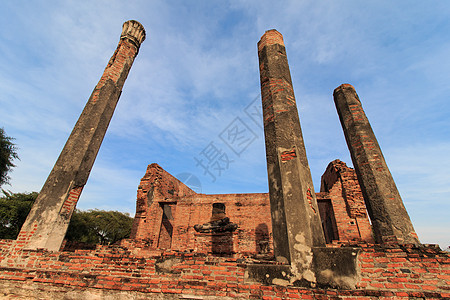 在拉特布拉纳寺庙当地称为 阿尤塔亚王国博罗马拉查蒂拉国王二世大堂和主塔台国王纪念碑佛塔建筑学火葬精神文化遗产崇拜宗教图片