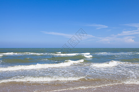 海洋的波浪游泳海浪太阳海岸旅行海景浅滩游客石头假期图片