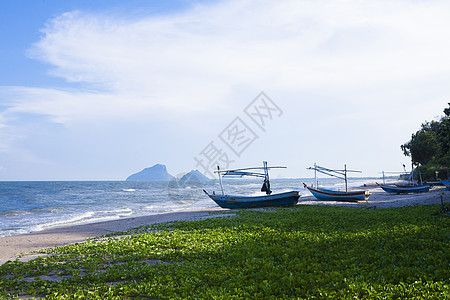 渔船蓝色风景海洋海岸线天空支撑木头运输沉船旅行图片