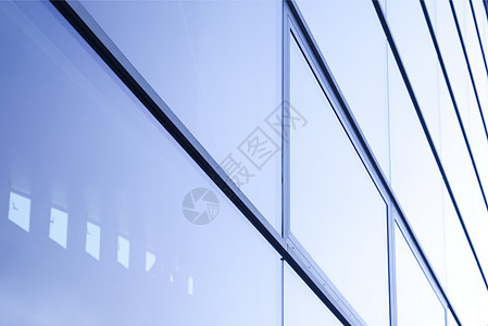 办公大楼中窗户图像的图像金融公司建筑建筑学反射展览蓝色镜子技术摩天大楼图片