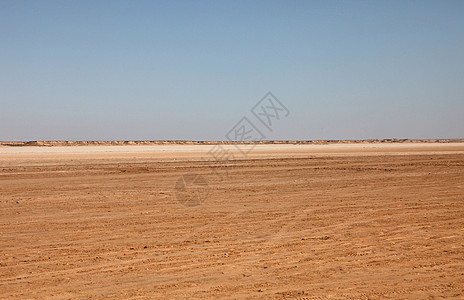 撒哈拉沙漠旅行干旱航程风景晴天石头沙漠异国地标爬坡图片