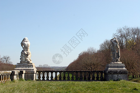 法国 方丹布劳宫公园楼梯建筑公园天空烟囱皇家建筑学树木雕像石头图片