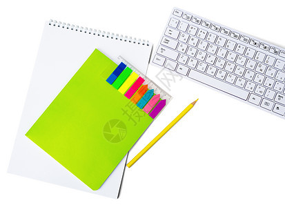 带键盘的笔记本戒指记事本笔记纸黄色笔记白色螺旋空白红色蓝色图片