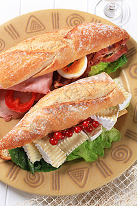 奶酪和火腿三明治面包食物熏肉白皮午餐盘子小吃火腿潜艇模具图片