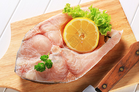 新鲜菜牛排高架库存鱼片鲢鱼牛扒砧板鲤鱼食物柠檬美食图片