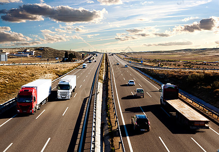 国际货运和公路国际运输及高速公路小时旅行驾驶车道日落速度船运汽车运动货物图片