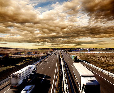 国际货运和公路国际运输及高速公路卡车汽车车道环境场景小时运动街道城市车辆图片