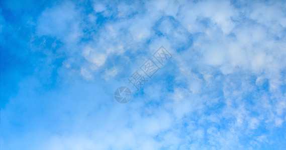 蓝蓝天空蓝色青色积雨环境天蓝色季节太阳天气云景自由图片