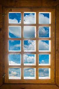 美景美丽的 Wooden 窗口玻璃住宅天空白色建筑办公室木头场景自由房间图片