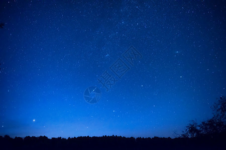 美丽的蓝色夜空 繁星繁星图片