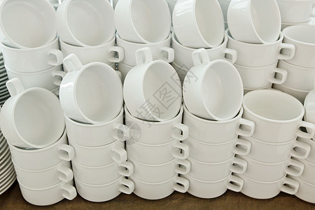 咖啡杯背景白色桌子自助餐派对餐饮陶瓷刀具空白盘子陶器图片