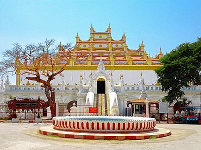 3 Atumashi修道院 佛教修道院 位于缅甸曼德勒 1857年由明顿国王建造图片