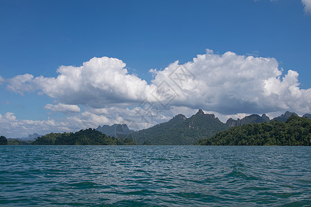 高索克Khao Sok N大坝雾后美丽的山峰局域网运输吸引力国家闲暇码头旅游旅行森林公园图片