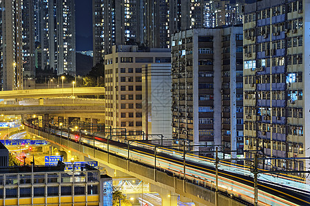 香港之夜速度踪迹运输高峰交通车削街道景观火车小径图片