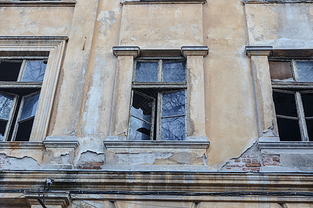 离家建楼视图销毁历史石墙环境木头建筑石头窗户黄色玻璃图片