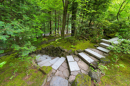 日本花园的地阶台阶图片