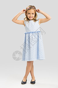 可爱的小公主灰色衣服孩子儿童微笑女孩魔法梦幻裙子童年图片