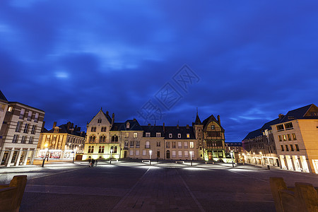 Amiens 的地点大教堂市中心天空旅行城市教会蓝色建筑学宗教景观图片