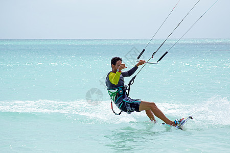 冲浪  男人加勒比阿鲁巴岛的Kite冲浪者冲浪海浪运动浪者热带娱乐男人国家风筝男性背景