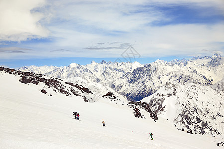 升爬 Elbrus图片